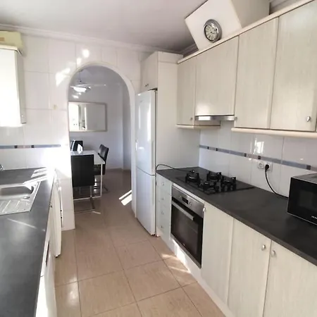 Stunning 6-bedroom * Puerto Marino
